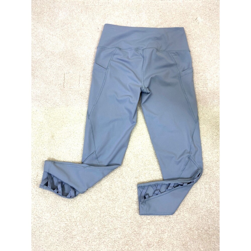 Victorias Secret Sport Knockout Capri Leggings Gray Pockets Criss Cross XS